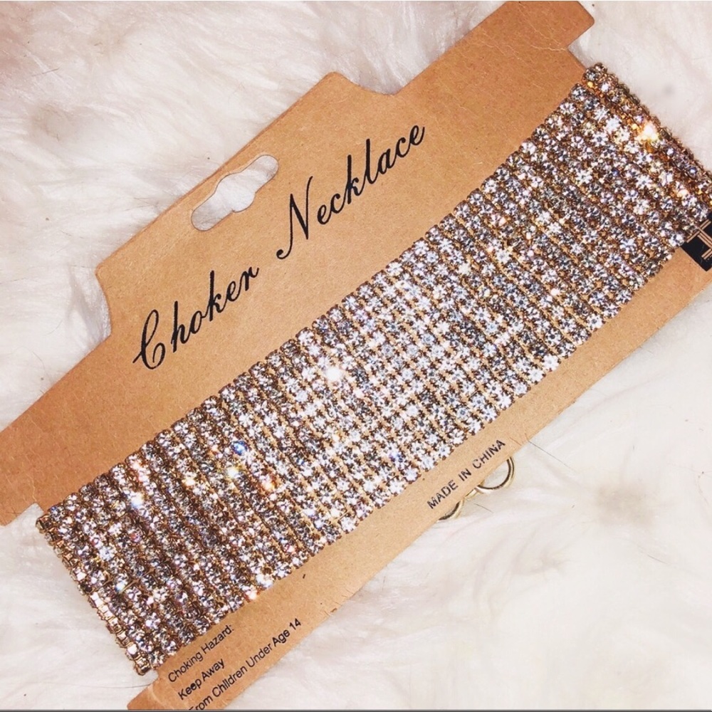 Host Pick🔥Bold “Gold” Sparkle Bling Choker✨